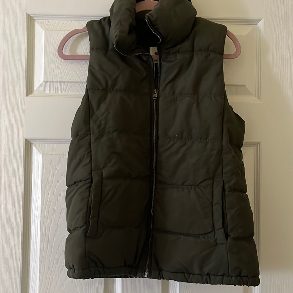 Old navy vest